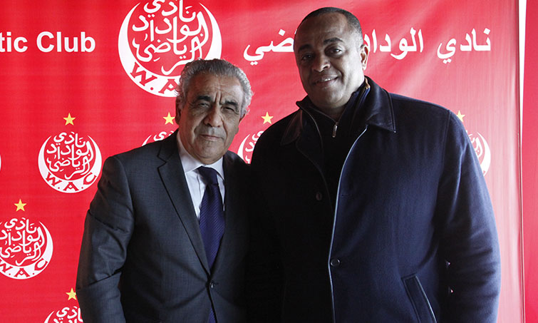 البنزرتي يفاضل بين 3 مدن استعدادا للبطولة وكأس السوبر