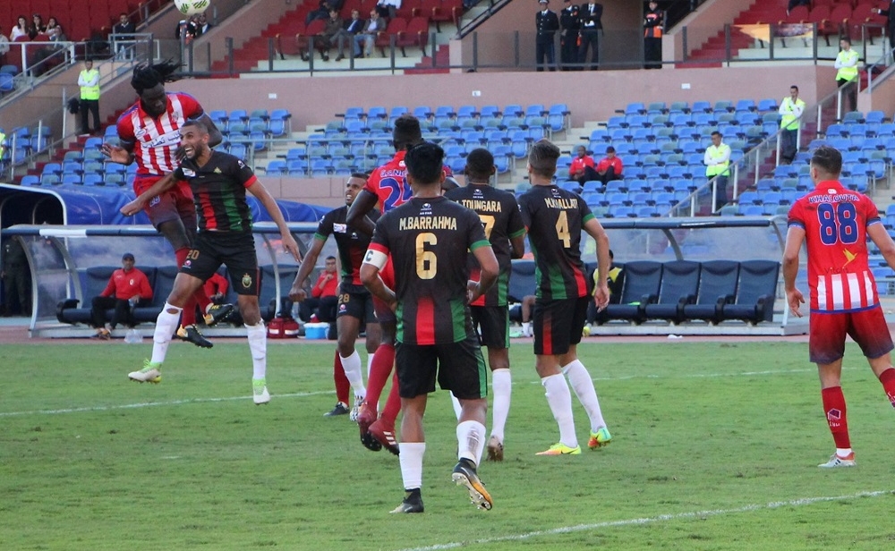 بالفيديو: المغرب التطواني يلحق هزيمة جديدة بالجيش الملكي