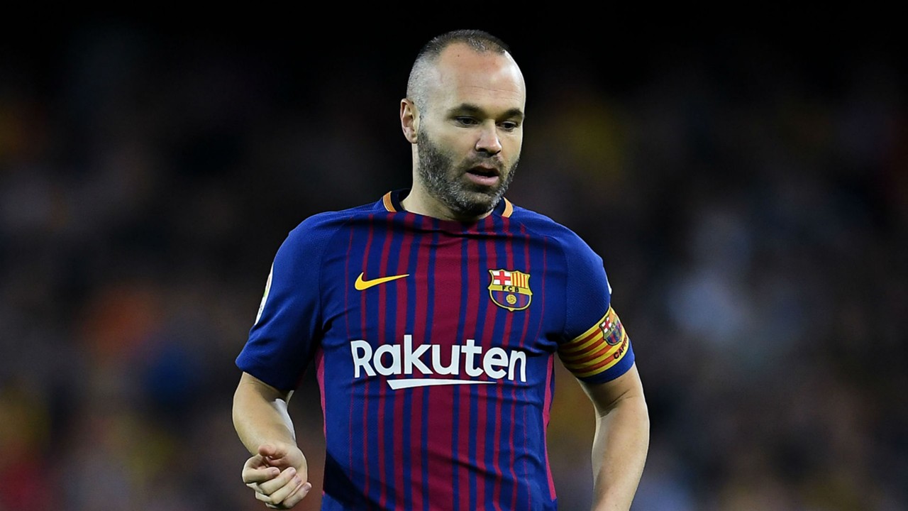 انيستا: برشلونة يشعر "بمرارة" بسبب قرارات الحكم