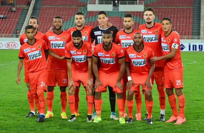 نهضة بركان يضيع نقطتين على ملعبه أمام وادي زم