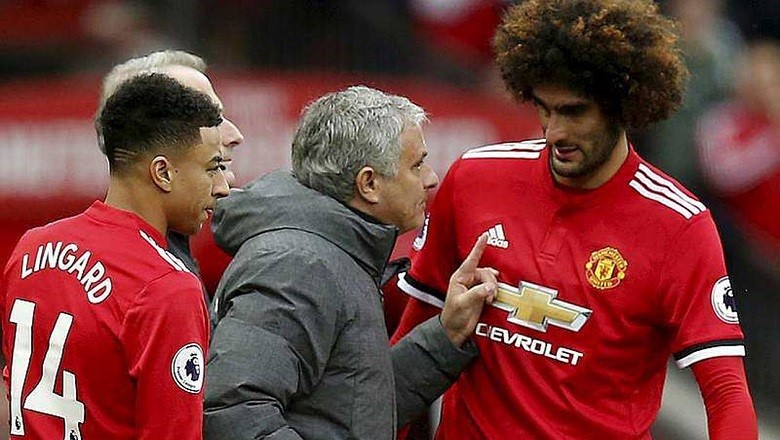 مورينيو يريد بقاء فلايني في صفوف مانشستر يونايتد
