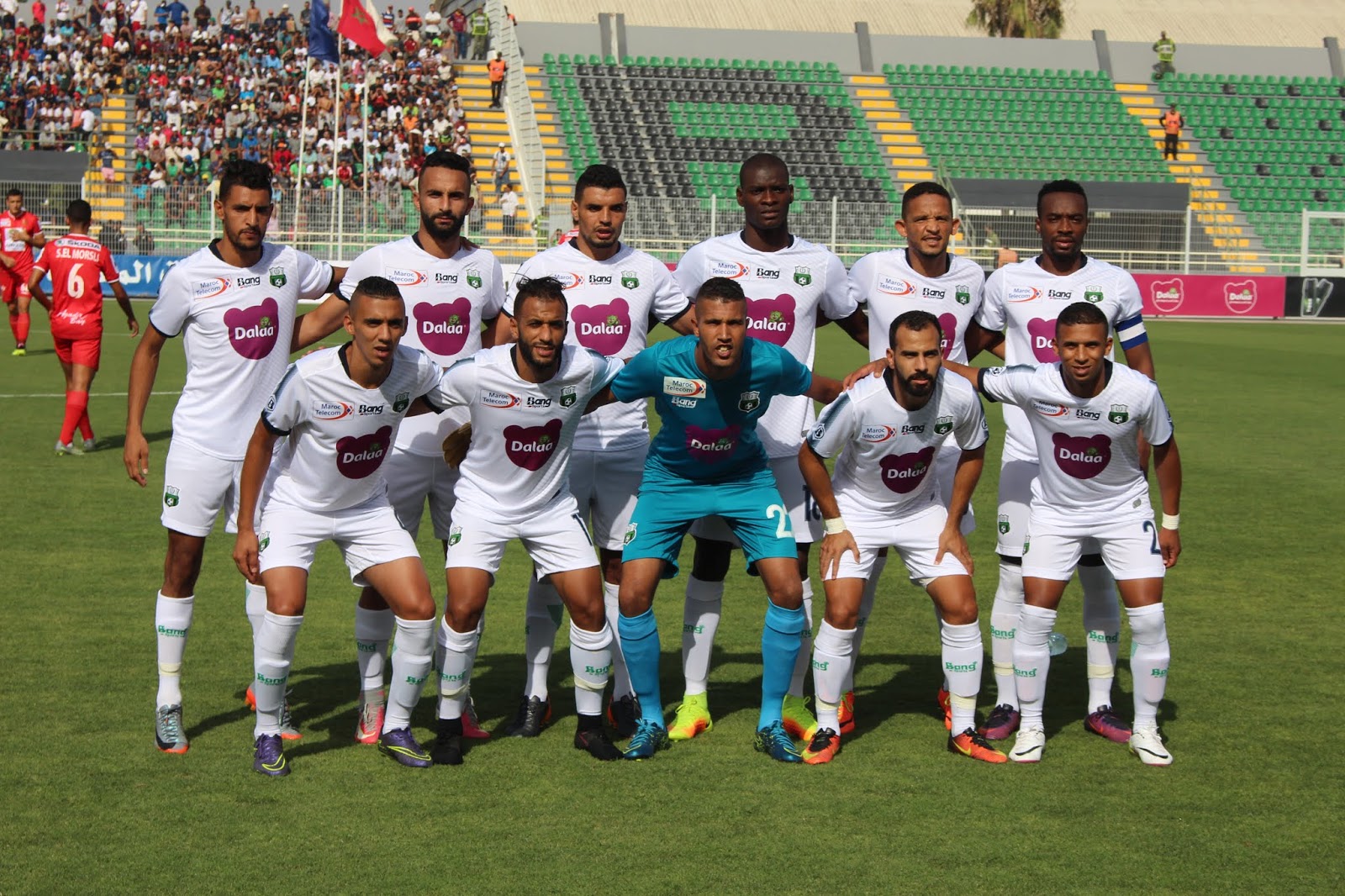 الصديقي يذرف الدموع بعد الهزيمة أمام الرجاء