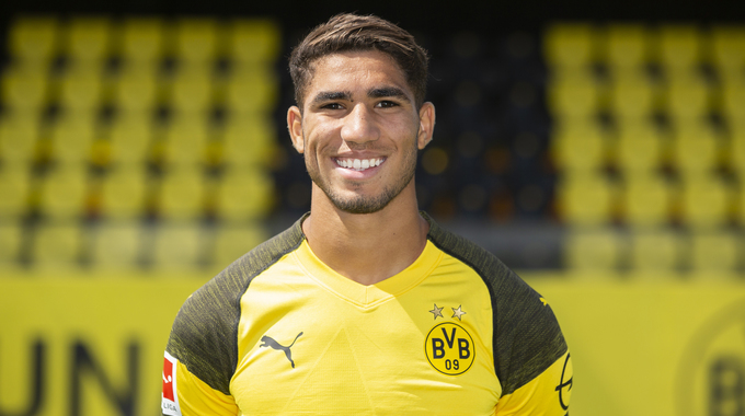 دويتشه فيلة: أشرف حكيمي  ركيزة أساسية في دورتموند