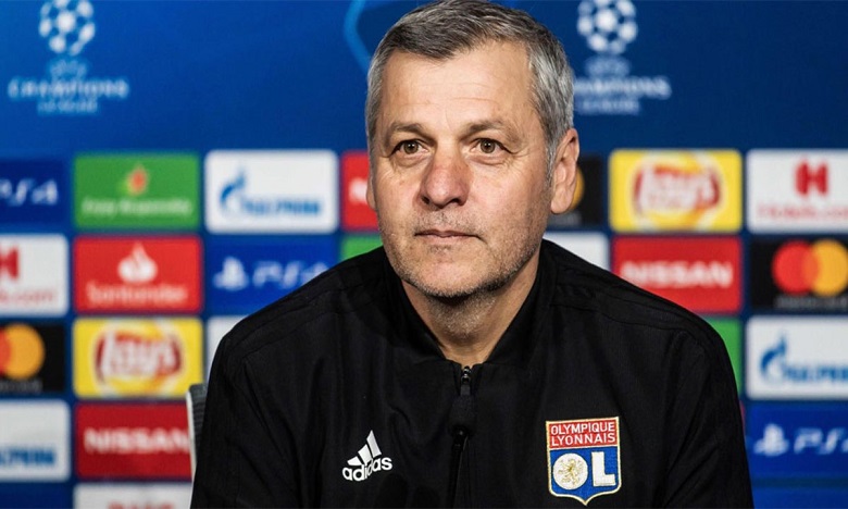 جينيسيو يغادر ليون 