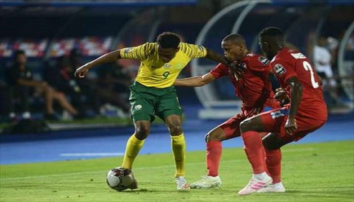 جنوب إفريقيا ينعش آماله في التأهل