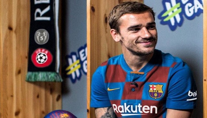 غريزمان: سأدافع عن قميص برشلونة بكل عزم والتزام