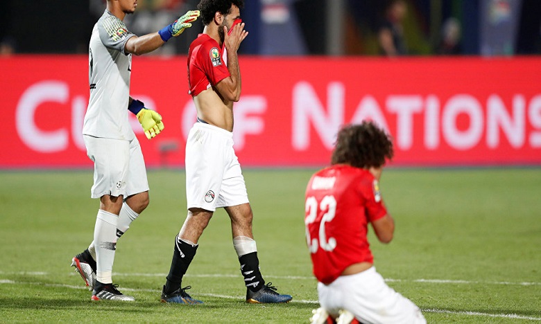 أبو ريدة يستقيل من الاتحاد المصري وإقالة الطاقم التقني والإداري