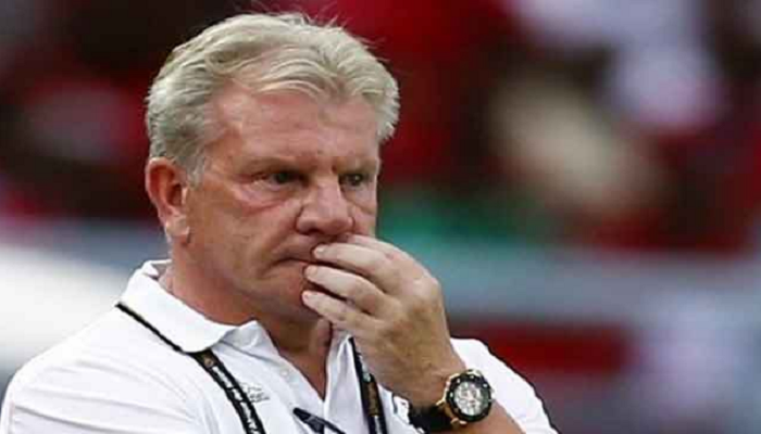 الاتحاد الغيني يستغني عن خدمات بوت