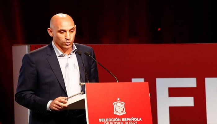 رئيس الاتحاد الإسباني لكرة القدم يرفض هذا القرار