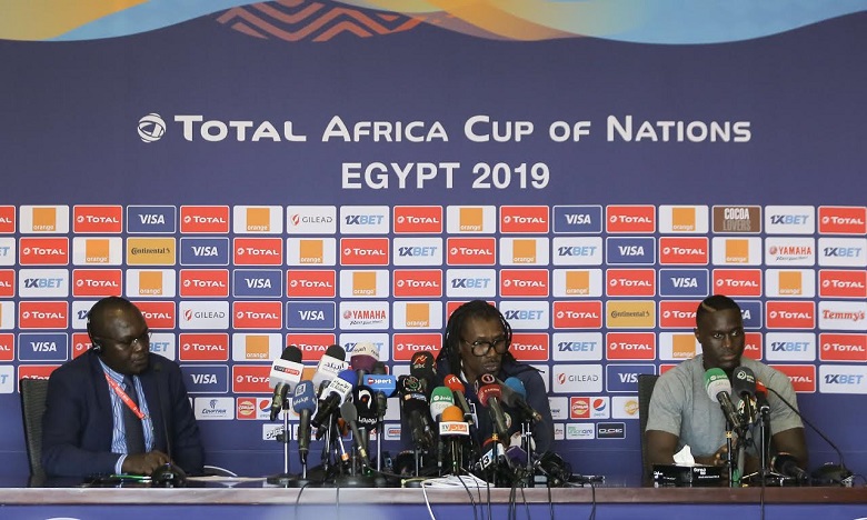 مدرب السنغال: منتخب أوغندا يضع خصومه في موقف صعب