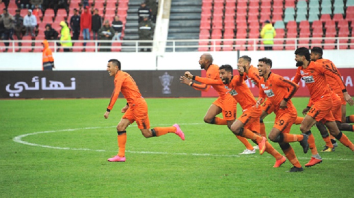 بركان يحافظ على الصدارة بسحق خريبكة