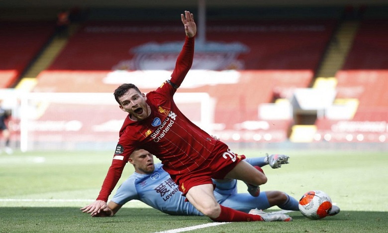 روبرتسون: الإصابات سبب معاناة ليفربول