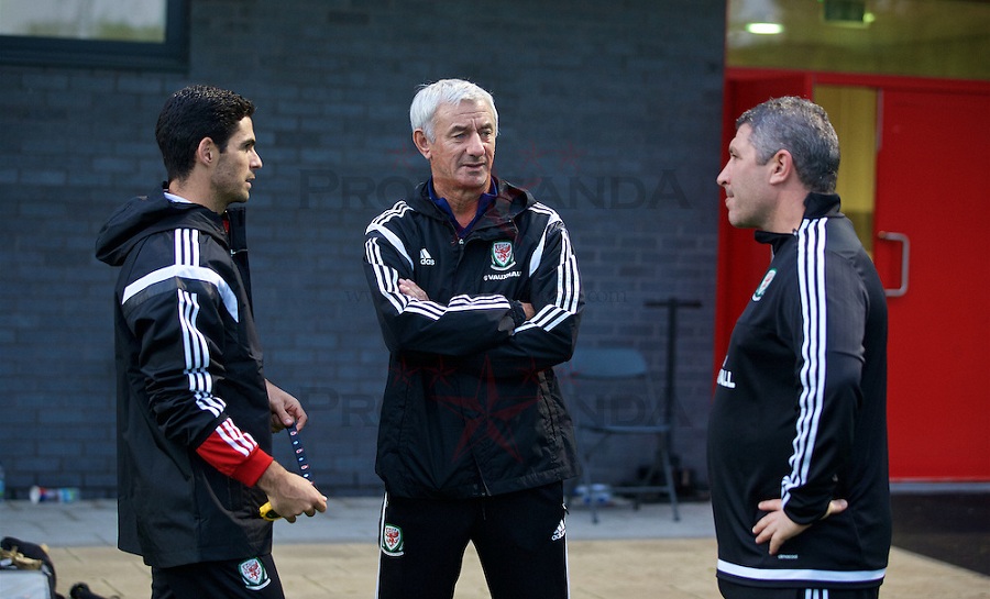 مدرب أرسنال يؤطر تدريبا خاصا للأطر المغربية