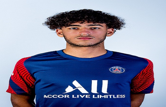 أكرماد مغربي ناشئ بسان جيرمان