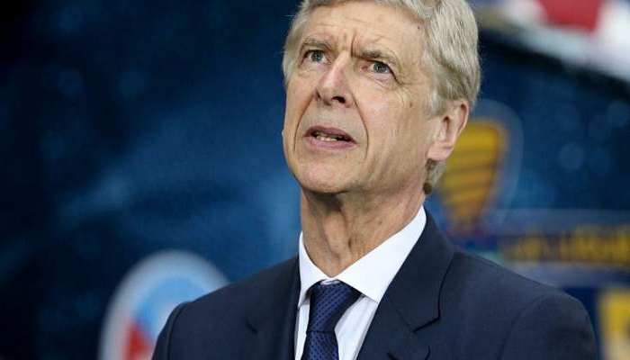 فينغر: "فيفا" يستعد لاستخدام نظام للكشف عن التسلل