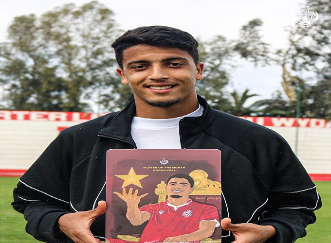 أبو الفتح لاعب الشهر بالوداد