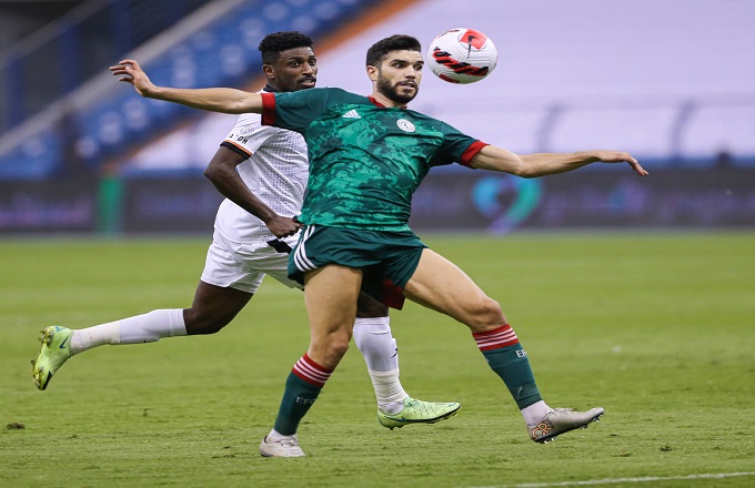 أزارو يحرز أولى أهدافه في الموسم الحالي 