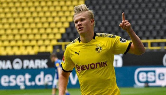 رومينيغه: هالاند لن يستمر في "البوندسليغا"