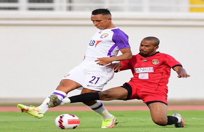 رحيمي يحرز أولى أهدافه مع العين الإماراتي 