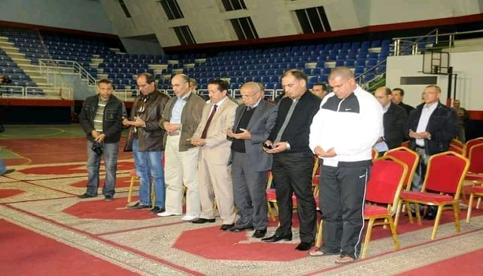 برلمان فريق اولمبيك اسفي يؤجل الجمع العام لعدم اكتمال النصاب القانوني 