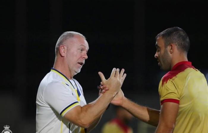 البرازيلي مينيزيس يقصف حمد الله