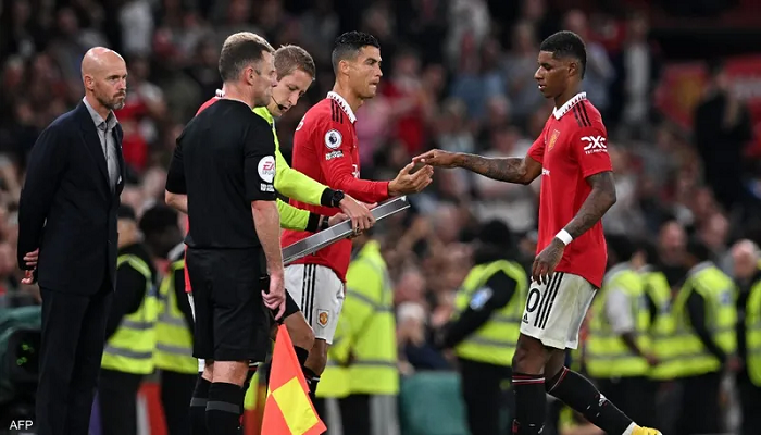 مدرب مانشستر يونايتد يكشف مصير رونالدو