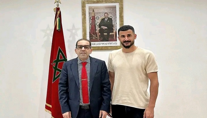 زلزال الحوز...العراقي حسين لاعب الرجاء يتضامن مع الضحايا