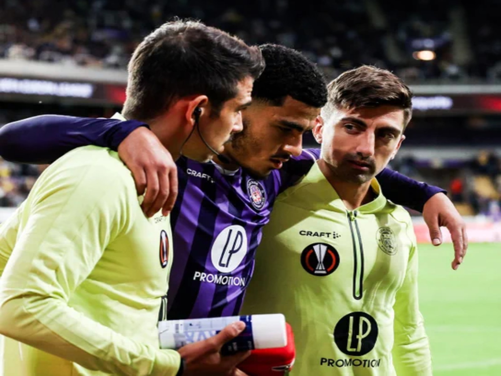 مدرب تولوز يتحدث عن إصابة أبوخلال ومدة غيابه