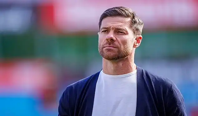 بعد رحيل أنشيلوتي.. تعيين تشابي مدربا لريال مدريد