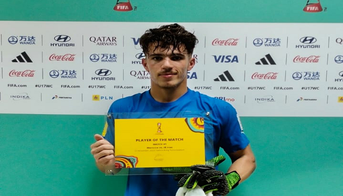 ثمن نهائي مونديال أندونيسيا...الحارس المغربي بنغزيل احسن لاعب أمام ايران
