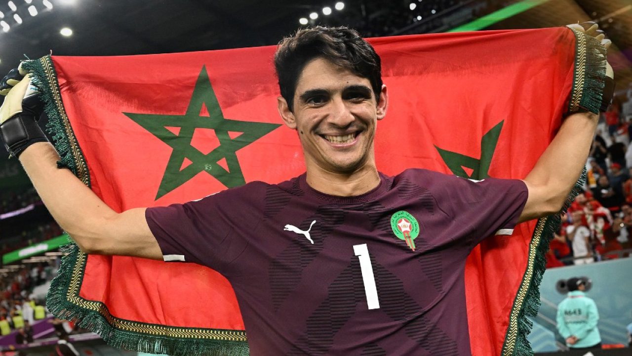 غاب عنها محرز| بونو مرشح لجائزة "غلوب سوكر" لأفضل لاعب في العالم