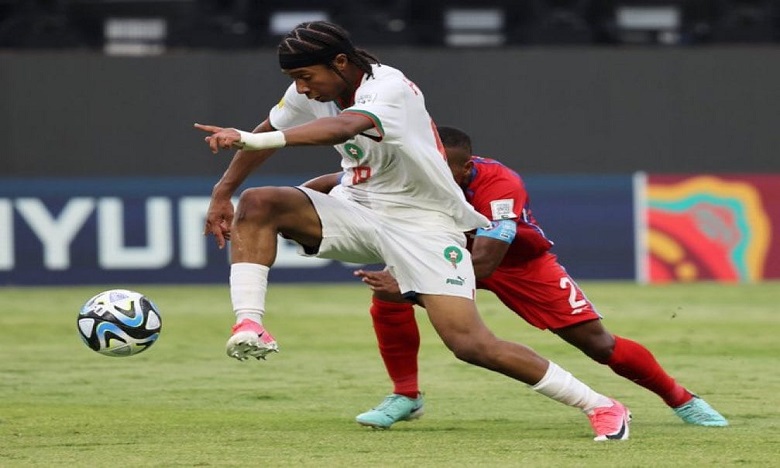 مونديال أقل من 17...الحموتي في التشكيلة المثالية لدور المجموعات