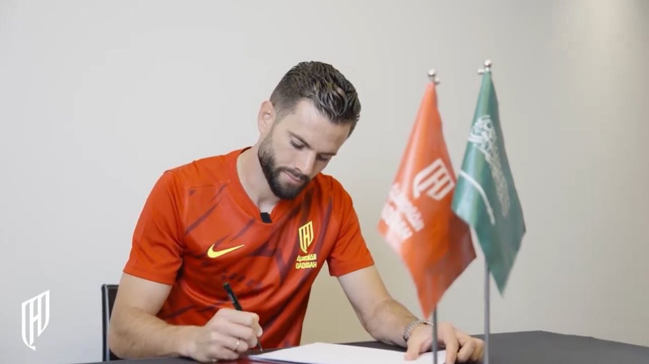 القادسية السعودي يعزز صفوفه بـ "ناتشو" قائد ريال مدريد