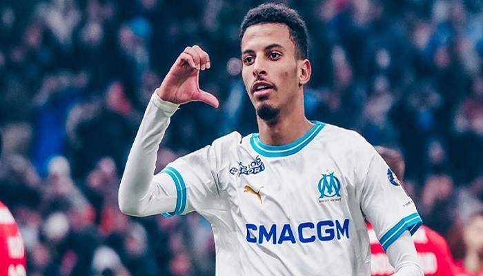اهتمام ريال بيتيس بالنجم المغربي الشهير برقم "8"