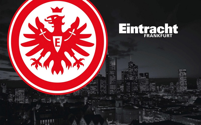 انتراخت فرانكفورت الألماني مهتم بلاعب من الدوري الاحترافي